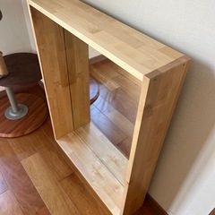 IKEA鏡　MOLGER　ミラー　飾り棚付きの画像