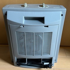 セラミックヒーター　電気ヒーター　温風ヒーター　セラミックファンヒーター　東芝の画像