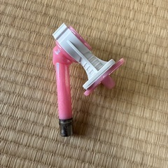 ペットゲージと水分補給の画像