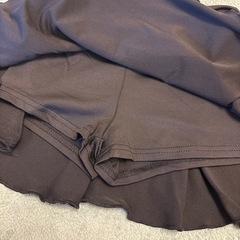 黒　フリルスカート　インナーパンツ付きの画像