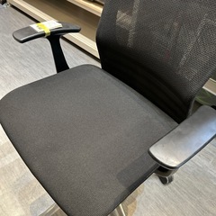 【デスクチェア】【オカムラ】クリーニング済み【管理番号1214】知の画像