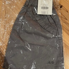 【新品】BeBe グレー ハーフパンツ 120cmの画像