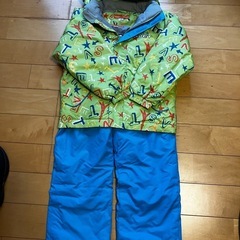 子供用スキー・スノボーウェア、スノーブーツセット の画像