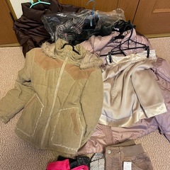 ［たくさん］女性　服　150〜大人の画像