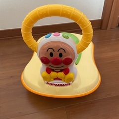 アンパンマンおまるの画像