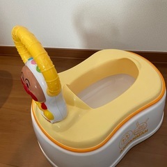 アンパンマンおまるの画像