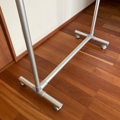 ハンガーラックの画像