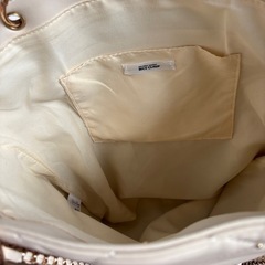 【美品】レザーキルティングトート／NICE CLAUP／アイボリーの画像