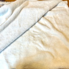 COSTCO 欧米風毛布兼ラグの画像