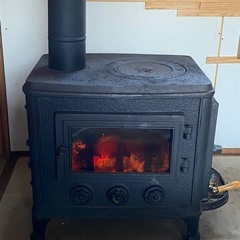 薪ストーブの画像