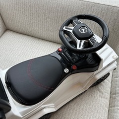 車のおもちゃ・メルセデス・ベンツ AMG G63 6 x 6 5-in-1 ベビーウォーカーの画像