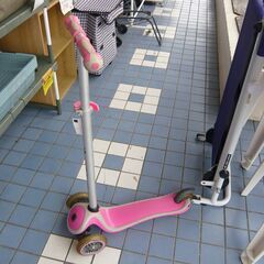 ID：247921　キックボード　三輪の画像