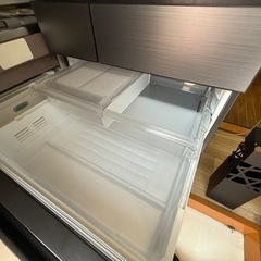 Panasonic 冷蔵庫 601L 2024年製の画像