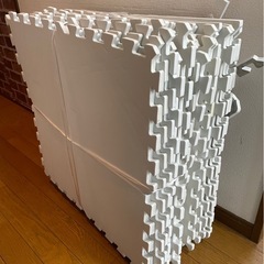 フロアマット　ジョイントマット　家具　敷きマット　６０✖️６０　28枚の画像