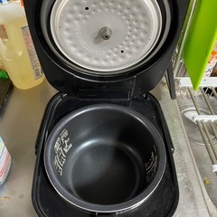 【受渡決まりました】アイリスオーヤマ　3合　炊飯器　の画像