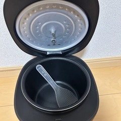 炊飯器の画像