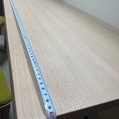 テーブル＆イスの画像