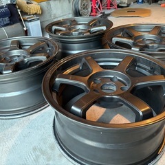 17インチ アルミホイール 4本セット　114.3 8J+25の画像