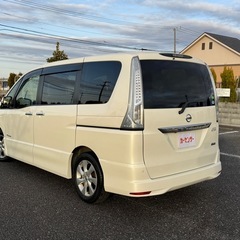 日産 セレナ ハイブリッド 平成25年です 距離7万です コミコミ値段の画像