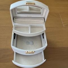 ジュエリーケースの画像