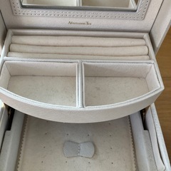 ジュエリーケースの画像