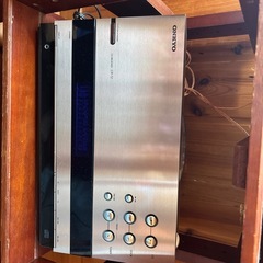 ONKYO CDレシーバー＋スピーカー2台＋リモコン付き（CR-T2） の画像