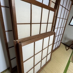 大小の障子差し上げますの画像