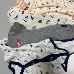 新生児〜70サイズ　ベビー服の画像