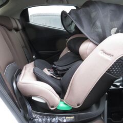 【ほぼ新品】コンビ　チャイルドシートの画像