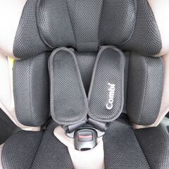 【ほぼ新品】コンビ　チャイルドシートの画像