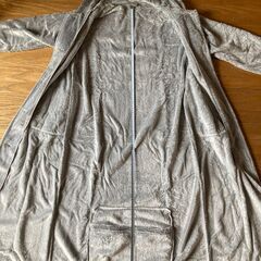 【手渡し限定】NITORI ニトリ　着る毛布　ＮウォームＳＰ　フード付きロング　Ｍサイズの画像