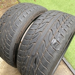245/35-20 2本
の画像