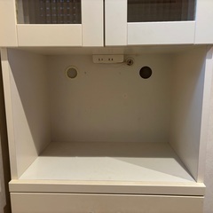 受け渡し調整中　食器棚の画像