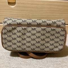 マイケルコース リュックの画像