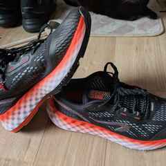 [中古] KS900 ランニングシューズ  24.5cmの画像