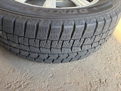 ダンロップ スタッドレス 185/65R15 WINTER MAXX
