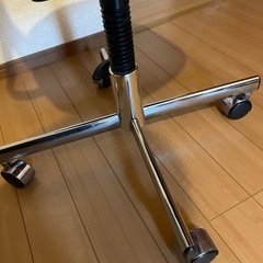 Steelcaseの椅子の画像