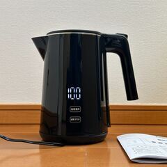 電気ケトル 1.0L【1000W急速沸騰・デジタル温度表示】の画像