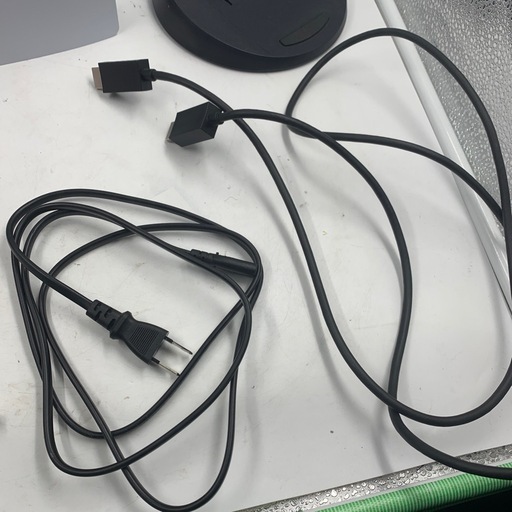 中古　PS5 ディスクドライブ搭載型 コントローラー2個　スタンド付き　通電確認済み　箱付き（ID1668）