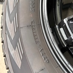 奈良発　ランドクルーザープラド　スタッドレスタイヤ265/65R17 YOKOHAMA ４本セット　ハイラックスの画像