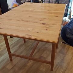 【取引確定済み】IKEA折畳テーブル お譲りします【取りに来られる方限定】の画像