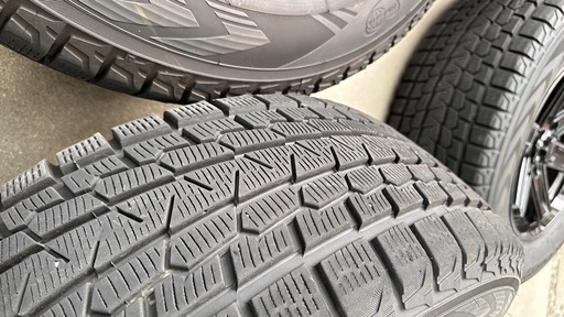 奈良発　ランドクルーザープラド　スタッドレスタイヤ265/65R17 YOKOHAMA ４本セット　ハイラックス