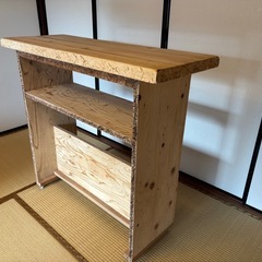 キャスター付きカウンターの画像