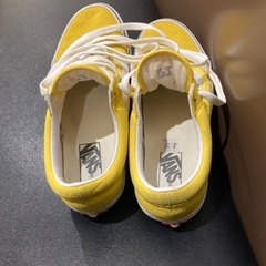 【VANS / ヴァンズ】👟✨  old school ❗️ イエロー . 黄  ，スニーカー ( ^O^ ) の画像