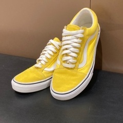 【VANS / ヴァンズ】👟✨  old school ❗️ イエロー . 黄  ，スニーカー ( ^O^ ) の画像
