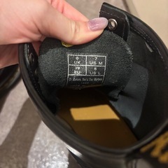 ドクターマーチン 8ホール ショートブーツの画像