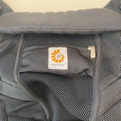 エルゴ 抱っこ紐  アダプトの画像