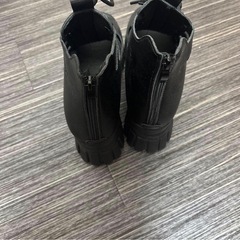 未使用厚底ブーサン24.5の画像