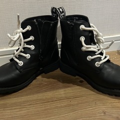 キッズブーツ
の画像