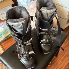 ショートスキー ブーツとセットの画像